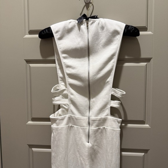 Fashion Nova White Strappy Cut-Out Jumpsuit – Size Small - Picture 4 of 7